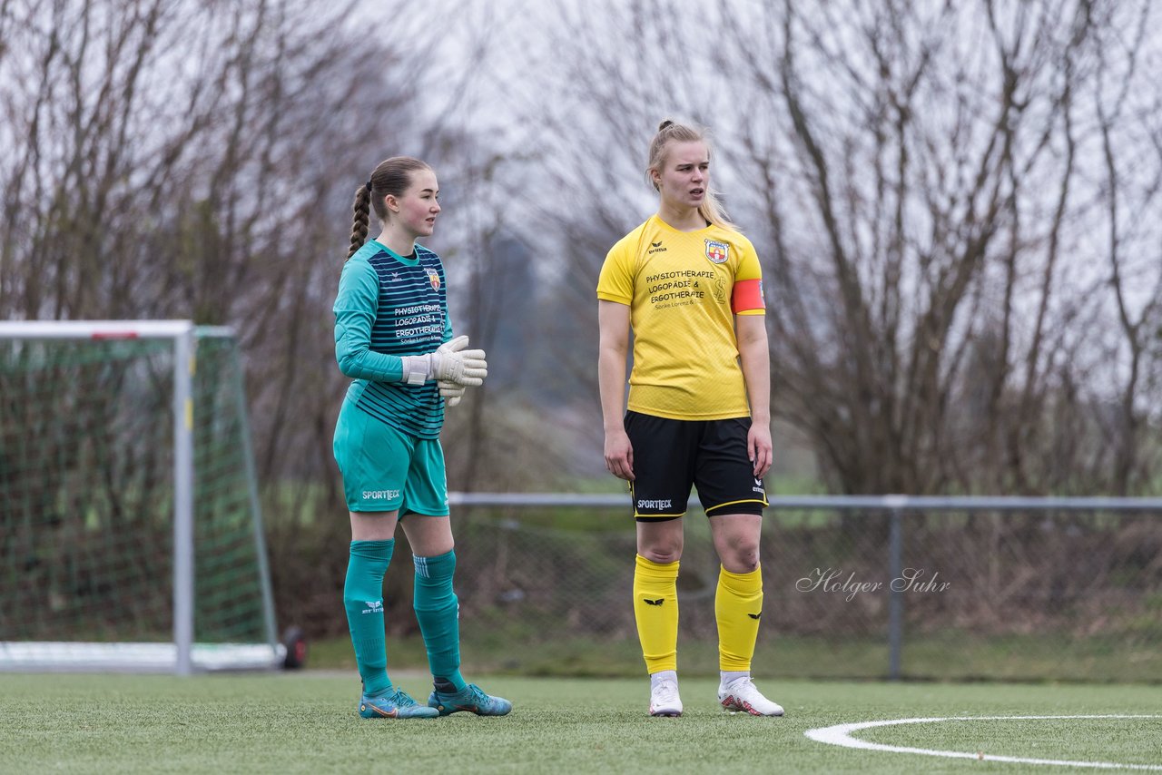 Bild 404 - F SSC Hagen Ahrensburg - SV Frisia Risum-Lindholm : Ergebnis: 1:2